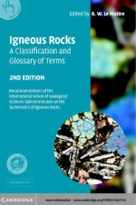 Igneous rocks. A classification and glossary of terms / Изверженные горные породы. Классификация и словарь терминов
